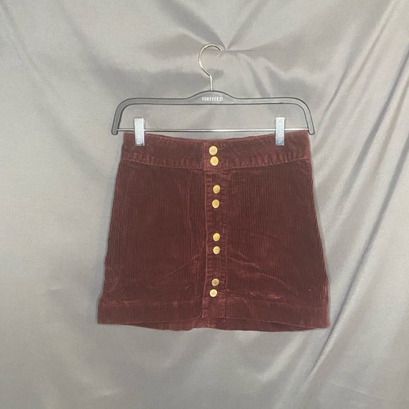 3/$30 Abercrombie corduroy skirt - Picture 1 of 2